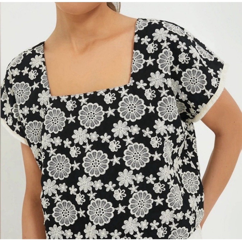 Hyacinth House Tuckernuck Black White Floral Lace Square Neck Cap Sleeve Top XS